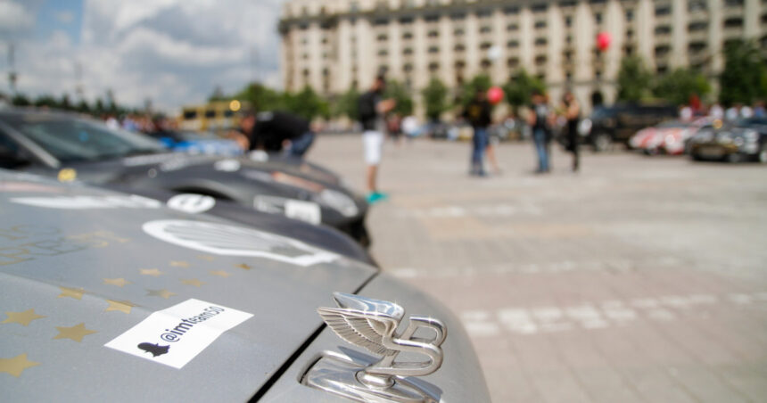„Guvernul introduce taxa pe lux, iar antreprenorii protestează: „Momentul nu este potrivit. România se expune unui nou dezechilibru economic”” 1 exclusiv taxa pe lux pregatita de guvern nemultumeste mediul de afaceri nu e momentul romania risca un dezechilibru economic si mai mare 68bb09ffec981