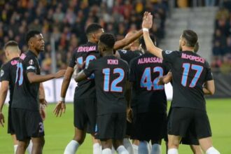 fcsb trei schimbari la pauza meciului cu go ahead eagles 68d5877a1aa98