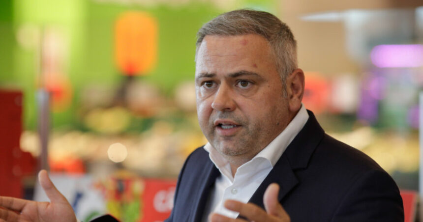 Florin Barbu dezvăluie recolte istorice de cereale și rapiță: „Agricultura reprezintă adevărata avere a României” 1 florin barbu anunta productii record de cereale si rapita agricultura este cea mai mare bogatie a romaniei 68cf7a1041731