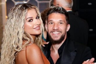 foto alex baluta prima poza in america cu cine s a fotografiat fostul winger de la fcsb 68ce63a751597