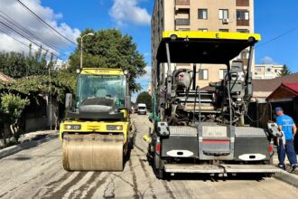 foto atentie soferi trafic restrictionat azi pe strada izvor din cauza lucrarilor de reabilitare 68d24a65699ca