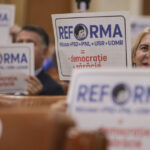 Bolojan în Parlament: Promisiuni realiste privind măsurile fiscale – „Nu voi vinde iluzii, ci vom căuta să reducem povara fiscală. Corecția de curs se preconizează pentru mijlocul anului viitor.” 3 foto bolojan in parlament la asumarea masurilor fiscale nu voi vinde iluzii si sperante desarte daca vom putea vom usura povara fiscala spre jumatatea anului urmator este asteptata corectia de cu 68b5dfa873591