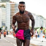 O Metamorfoză Uimitoare: Fostul Star al Realului, Aproape Nepătruns de Fanii Înflăcărați! 3 foto doar fanii infocati ai realului il mai recunosc transformare incredibila pentru fostul star 68bf2fa626425