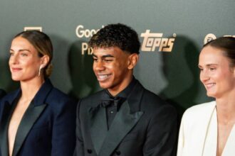 foto fix pe stilul neymar psg vrea sa fure perla barcelonei 68caf10f97f83