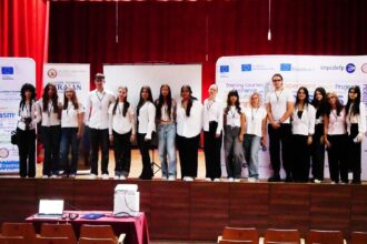 foto liceul traian din constanta exemplu de bune practici dezvoltarea competentelor prin inovatie educationala cu sprijinul erasmus 68d6b2e28ceaa