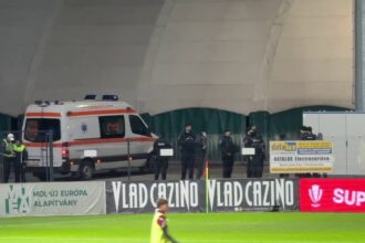 foto si video panica la csikszereda fcsb medicii au intervenit de urgenta 68c7154f9b915