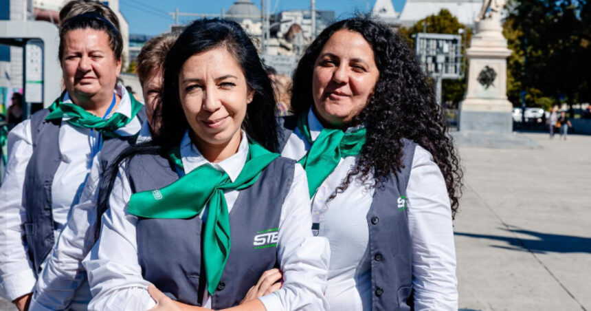 Noua îmbrăcăminte a controlorilor STB: Primarul interimar Bujduveanu afirmă: „Meritați un transport de calitate!” 1 foto uniforme noi pentru controlorii stb bujduveanu primarul interimar al capitalei de ce pentru ca meritati un transport civilizat 68d430bae7931