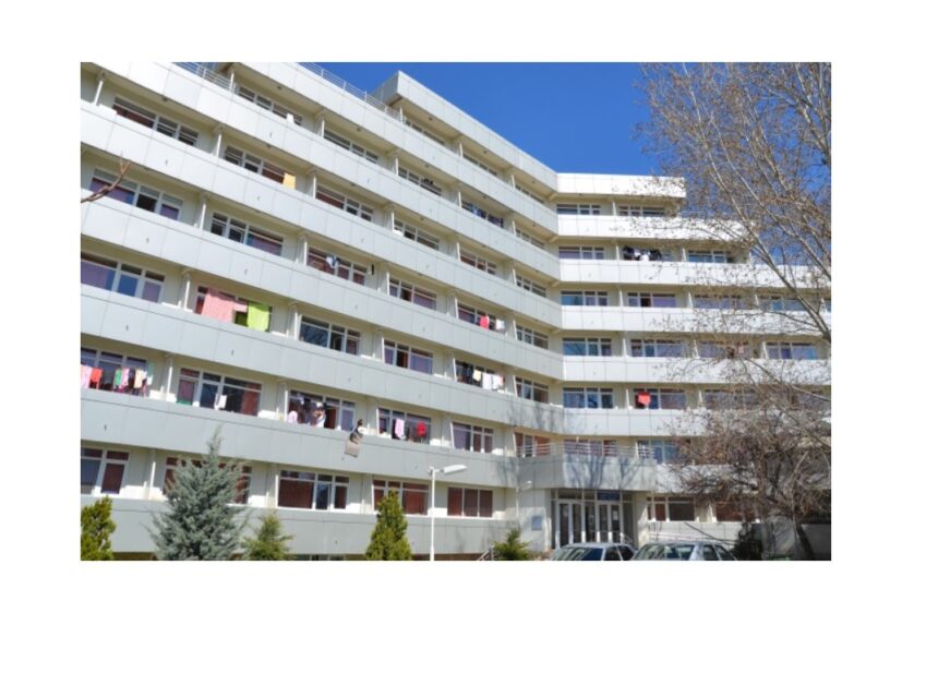 Universitatea Ovidius din Constanța oferă 900+ locuri în cămine: află tarifele pentru cazare! 1 foto universitatea ovidius din constanta pune la dispozitie peste 900 de locuri in camine vezi care sunt tarifele de cazare 68c782b6ab9c5