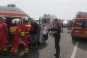 foto video accident teribil produs intre mai multe autoturisme a fost activat planul rosu 4 copii au ajuns la spital 68bc3c484a5d6