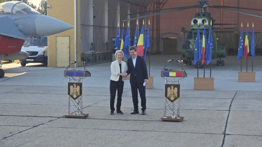 Ursula von der Leyen, liderul Comisiei Europene, vizitează Baza Aeriană 57 Mihail Kogălniceanu: România, un aliat esențial pentru apărarea NATO! 1 foto video sefa comisiei europene ursula von der leyen la baza 57 aeriana mihail kogalniceanu romania este un partener cheie pentru flancul nato 68b5bd6929599