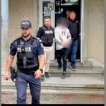 Un tânăr din Medgidia, prins în flagrant pentru o tâlhărie brutală! Victima, o femeie de aproape 60 de ani. 2 foto video un tanar de medgidia retinut pentru talharie calificata victima o femeie de aproape 60 de ani 68db81581a4b1