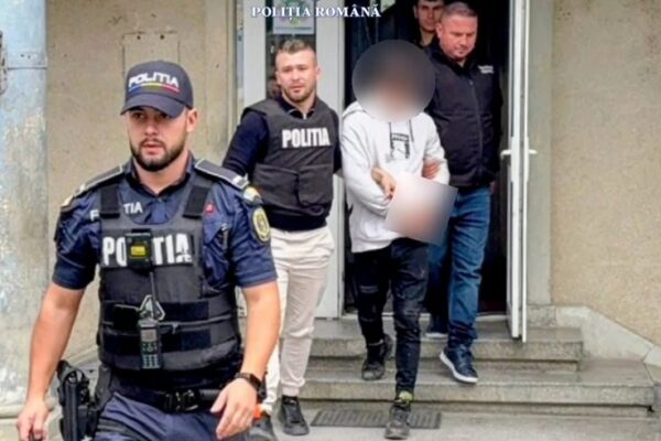 Capturat în flagrant: Tânărul din Medgidia, suspectat de furt cu violență 1 fotovideo tanar din medgidia retinut pentru talharie calificata 68dbc792effba