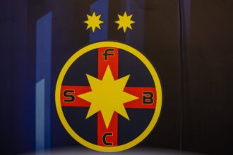 fundas central pentru fcsb 40 000e pe luna 68bd1cb0676fb
