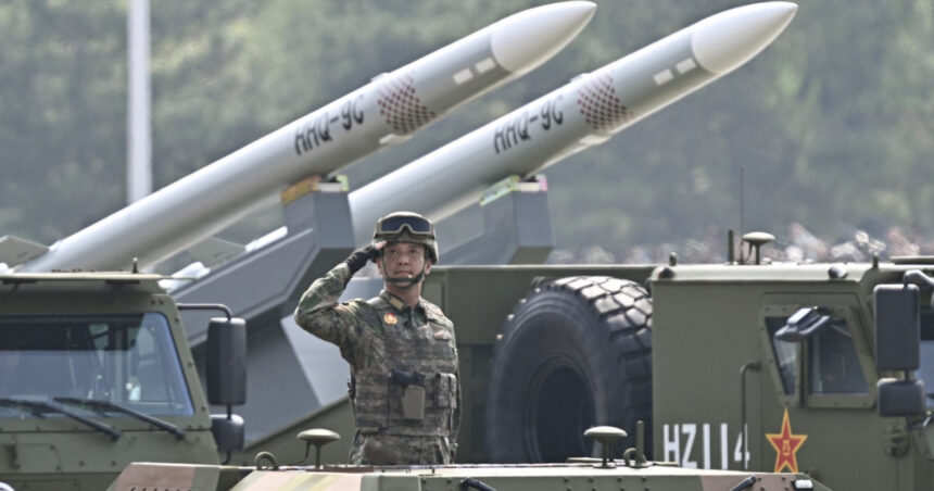 Arsenalul Chinei la Parada Militară de la Beijing: Triada Nucleară, Drone și Rachete Hipersonice Anti-Navă 1 galerie foto ce arme a prezentat china la parada militara de la beijing triada nucleara drone si rachete hipersonice anti nava 68b8062c2f785