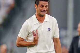 gazzetta dello sport a analizat interul lui chivu si a tras o concluzie clara are ceva din inzaghi dar nu lua 5 de la psg 68d92ef11c078