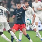 Genoa înfruntă o înfrângere drastică în fața lui Lazio: 0-3! Formația lui Șucu și Stanciu, zdrobită pe teren! Românul a intrat în ultimele momente. 3 genoa lazio 0 3 echipa lui sucu si stanciu calcata in picioare romanul a intrat pe final 68db6f4fb562d