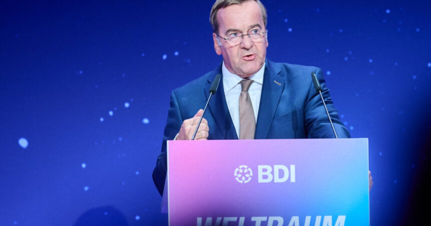 Germania trage un semnal de alarmă: Sateliții ruși își îndreaptă atenția asupra cetățenilor germani. „Pot provoca interferențe, dezorienta sau influența” 1 germania avertizeaza ca satelitii rusiei ii urmaresc pe cei germani ii pot perturba orbi manipula 68d585ef3b3f2