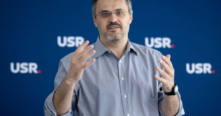 Ghinea dezvăluie ofensiva PSD împotriva ministrului Mediului: „A făcut modificări în echipă, PSD a contaminat instituțiile. Coaliția se clatină” 1 ghinea explica atacurile psd la ministra mediului a schimbat niste oameni psd a infestat institutiile coalitia merge sontac sontac 68d136d603288