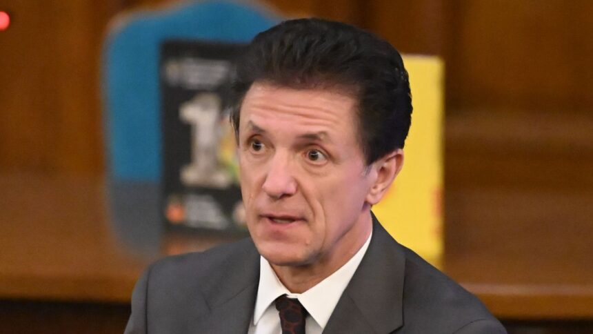 Gică Popescu contrazice acțiunile lui Hagi în legătură cu Ianis: „Îi transmit asta de două sezoane!” 1 gica popescu respinge ce a facut hagi cu ianis ii spun asta de 2 ani 68c1c49752f3e