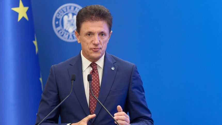 Gică Popescu, dezamăgit: s-a ridicat și a plecat! 1 gica popescu scarbit s a ridicat si a plecat 68c7afedc3b4d