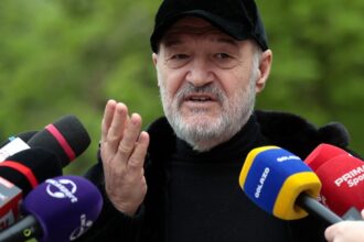 gigi becali a dezvaluit cum a picat transferul lui adrian rus la fcsb daca e sclav il iau si nu ii mai platesc salariul 68b5f8b5e5fcb