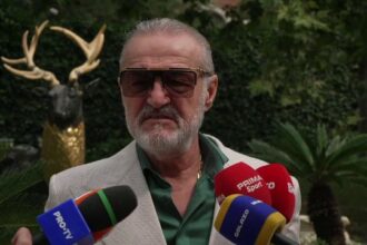 gigi becali autodenunt in direct au vrut sa faca o romaneasca cu transferul lui mario tudose la fcsb nu imi iese din cap 68bc698013cb9