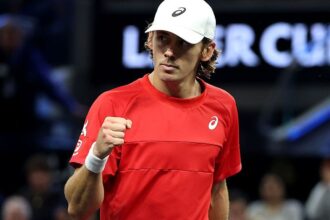 gluma geniala pe care de minaur a facut o in fata lui federer dupa o victorie uriasa el a scris manualul eu l am citit 68d005c0a3c9d