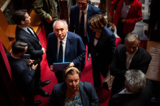 guvernul francez condus de francois bayrou a pierdut votul de incredere macron pierde al patrulea premier in decurs de 20 de luni 68bf26814ca77