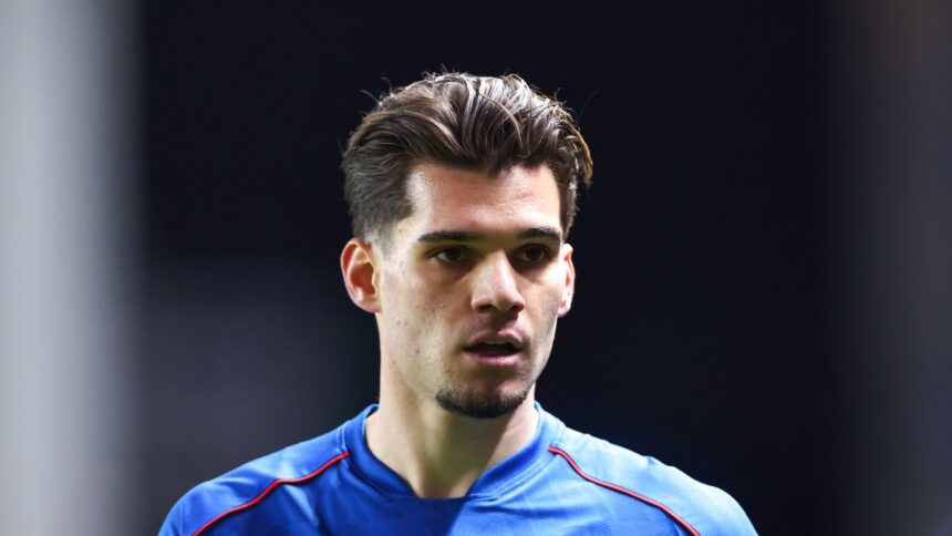 Ianis Hagi, devastat: echipa iubită se destramă treptat 1 ianis hagi ingrozit se alege praful de echipa pe care a iubit o enorm 68d684c769ee5