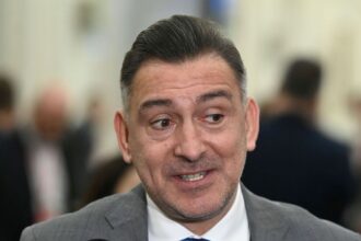 ilie dumitrescu a pus diagnosticul pentru prabusirea campioanei fcsb ce le lipseste ros albastrilor 68cdb7136d91e