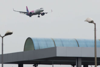 incident cu o drona civila la aeroportul international henri coanda bucuresti masura preventiva s au suspendat aterizarile 68d98bca37b9a