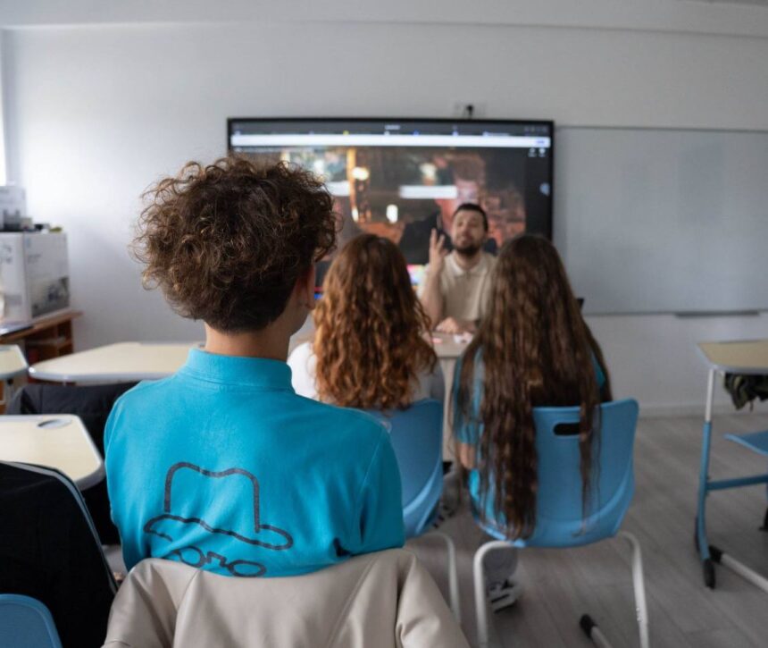 Îmbrățișarea diversității: Școala I.L. Caragiale din Medgidia lansează un proiect inovator Erasmus+ pentru sprijinul elevilor defavorizați 1 incluziune si sprijin pentru elevii vulnerabili scoala i l caragiale din medgidia coordonatoare a unui nou proiect erasmus 68b6d32915a79