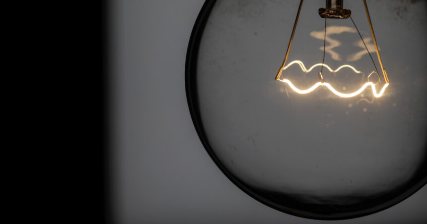 România își majoritează importul de electricitate cu peste 50% în primele șapte luni ale anului! 1 ins importul de energie electrica al romaniei a crescut cu peste 50 in primele sapte luni ale anului 68c7cf8b93879