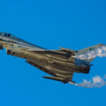 Transformarea Eurofighter Typhoon într-un „vânător de drone accesibile” prin integrarea rachetelor ghidate cu laser APKWS 2 integrarea rachetelor ghidate cu laser apkws ar putea transforma eurofighter typhoon intr un ucigas de drone low cost 68cc4b7c476e4