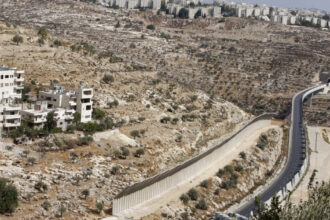 israelul se gandeste la anexarea cisiordaniei ca posibil raspuns la recunoasterea unui stat palestinian de catre franta si alte tari 68b54dd4b2d6e