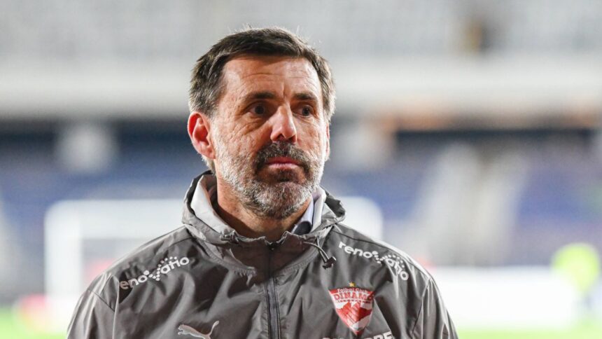 Talentul care l-a fascinat pe Zeljko Kopic: „Are potențialul de a aduce câștiguri substanțiale!” 1 jucatorul care l a impresionat pe zeljko kopic poate obtine bani multi pe el 68c661f5c83f4