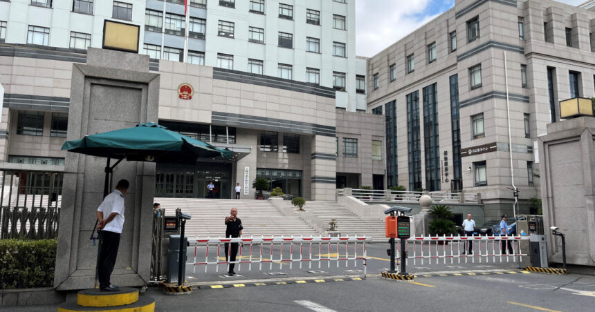 Jurnalista din China, care a adus în prim-plan primele faze ale pandemiei COVID-19, a primit o pedeapsă suplimentară de patru ani de detenție. 1 jurnalista chineza care a relatat despre primele faze ale covid 19 a fost condamnata la inca patru ani de inchisoare 68cfe0913f7d3