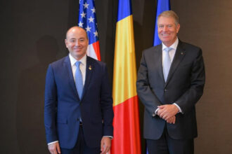 klaus iohannis sfetnic pentru demnitarii romani este nevoie totusi de expertiza unui om care a petrecut 10 ani la cotroceni 68bc2baf0dc5d