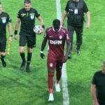 Kurt Zouma își face intrarea în echipa CFR Cluj! Cum a fost evaluată prestația sa în cele 16 minute de joc împotriva UTA? 2 kurt zouma a debutat la cfr cluj ce nota a primit pentru 16 minute din meciul cu uta 68d0371b0cc6e