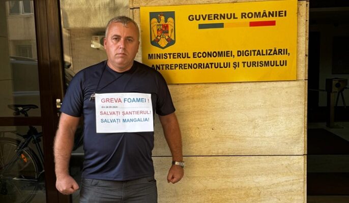 Laurențiu Gobeajă, șeful Sindicatului Liber Navalistul din Mangalia, a început o acțiune de grevă a foamei. 1 laurentiu gobeaja liderul sindicatului liber navalistul mangalia a intrat in greva foamei 68d4ca391ae22