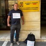 Laurențiu Gobeajă, liderul Sindicatului Liber "Navalistul", își suspendă alimentația pentru o cauză justă. 2 laurentiu gobeaja presedintele sindicatului liber navalistul a intrat in greva foamei 68d400ee2a825
