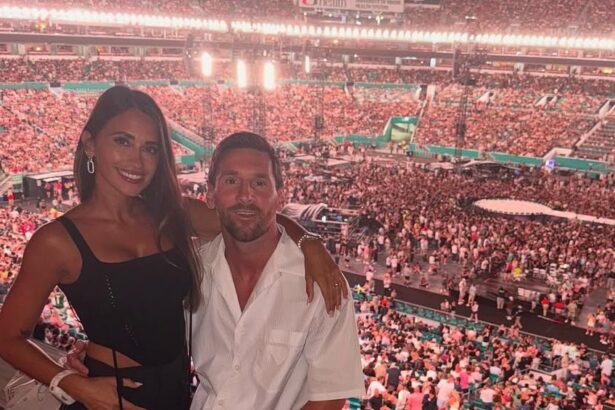 leo messi semneaza negocieri avansate acordul ar putea fi incheiat in curand 68ce4ea1bf441