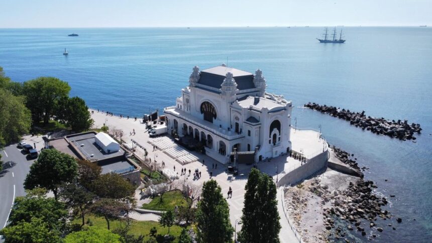 Cafeneaua din Cazinoul Constanța intră în competiție: Licitație publică lansată! 1 licitatie deschisa pentru cafeneaua din cazinoul constanta 68d18b95ecdd1