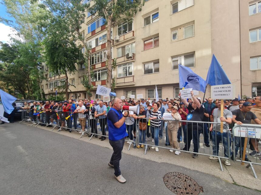 „Revolta Navalistului de la Damen Mangalia: Continuăm lupta pentru locuri de muncă și un viitor stabil!” 1 liderul sindicatului liber navalistul de la damen mangalia dupa greva foamei nu ne oprim aici vrem locuri de munca si un viitor sigur 68d6c131ea00d