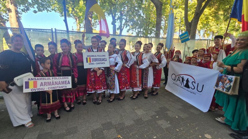 Festivalul Internațional de Dans, Muzică și Tradiții Turco-Tătare: O Nouă Ediție în Așteptare! 1 live foto video festivalul international al dansului cantecului si portului popular turco tatar organizat de udttmr la start 68baf1cb13d6d