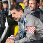 „Petrolul Ploiești întâlnește Dinamo: un duel pe teren, urmărește-l acum pe Sport.ro!” 3 live text petrolul ploiesti dinamo 0 0 acum pe sport ro start de meci 68c8550673d75