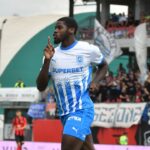 Craiova triumfă în fața Farului Constanța: Nsimba semnează o reușită de excepție! 3 live text universitatea craiova farul constanta 1 0 nsimba gol de generic 68c6e04e73f4a