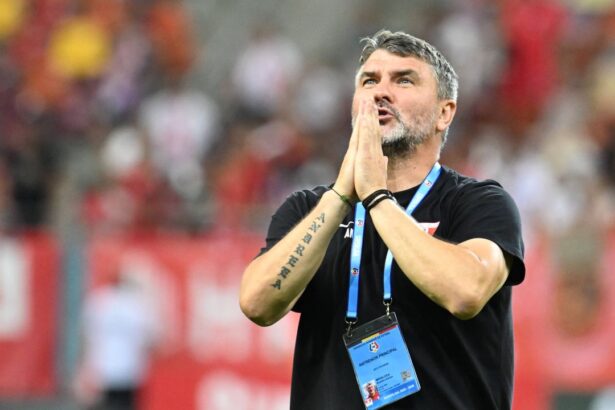 live text uta arad fc arges duelul echipelor cu 8 titluri de campioana de la ora 1600 echipele de start 68c569457422c