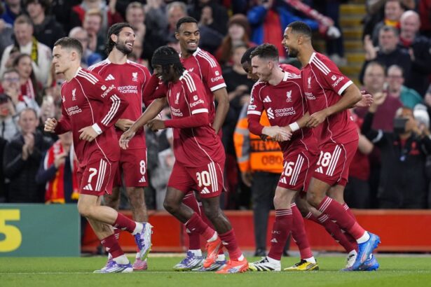 live video liverpool everton in direct pe voyo de la 1430 se anunta spectacol in merseyside derby 68ce51e1e9fbc