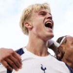 Patru confruntări electrizante în Premier League, începând cu ora 17:00! Brighton - Tottenham, meciul vedetă al zilei! 3 live video patru dueluri de foc in premier league de la 1700 brighton tottenham cap de afis 68ce4aba93283